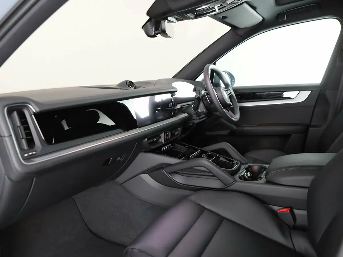 2024-porsche-cayenne-30-v6-e-hybrid-470ps-station-wagon-big-2