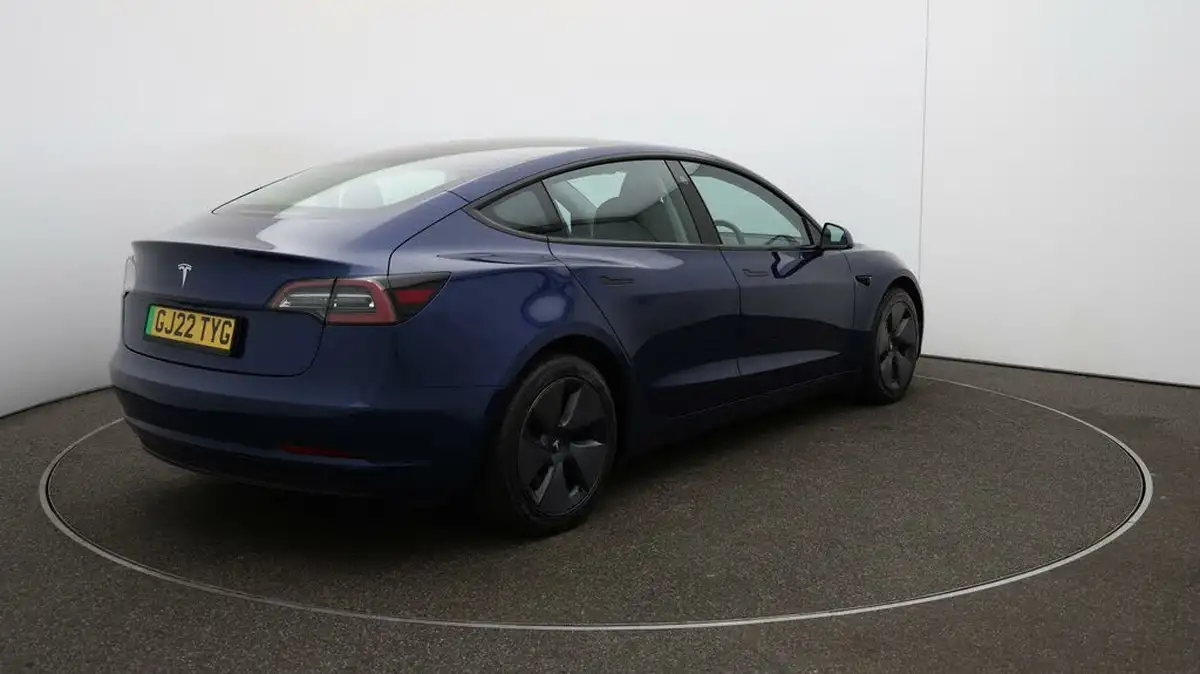 2021-tesla-model-3-e-standard-plus-big-45