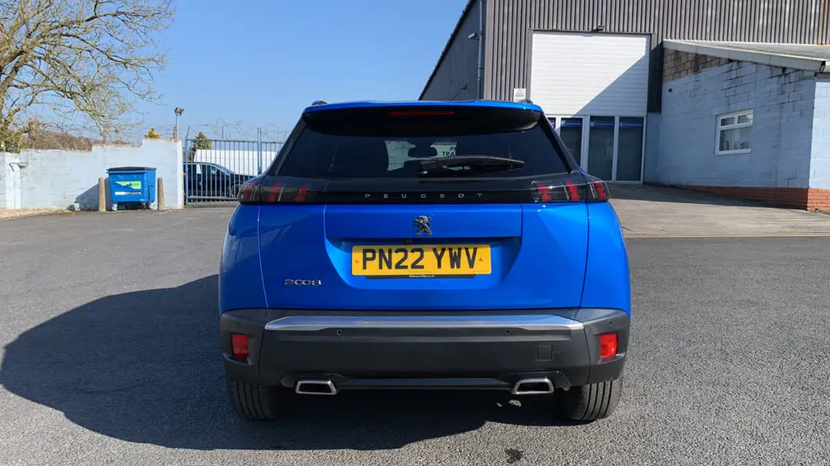 2022-peugeot-2008-suv-12-puretech-allure-premium-130bhp-big-8