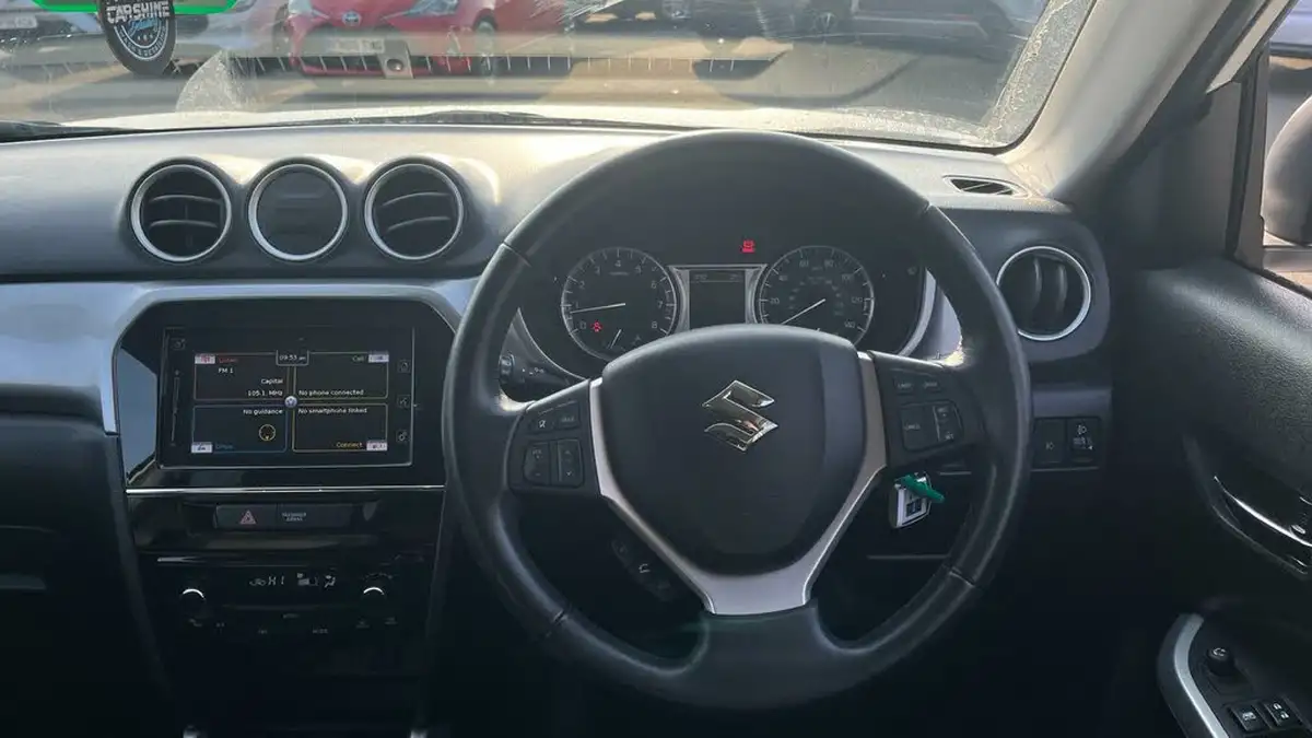 2017-suzuki-vitara-16-sz-t-big-5