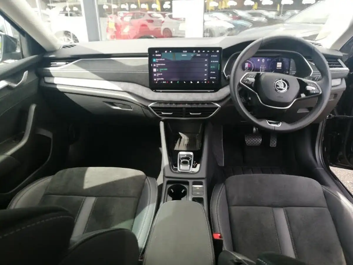 2024-skoda-octavia-15-tsi-e-tec-se-l-estate-big-2