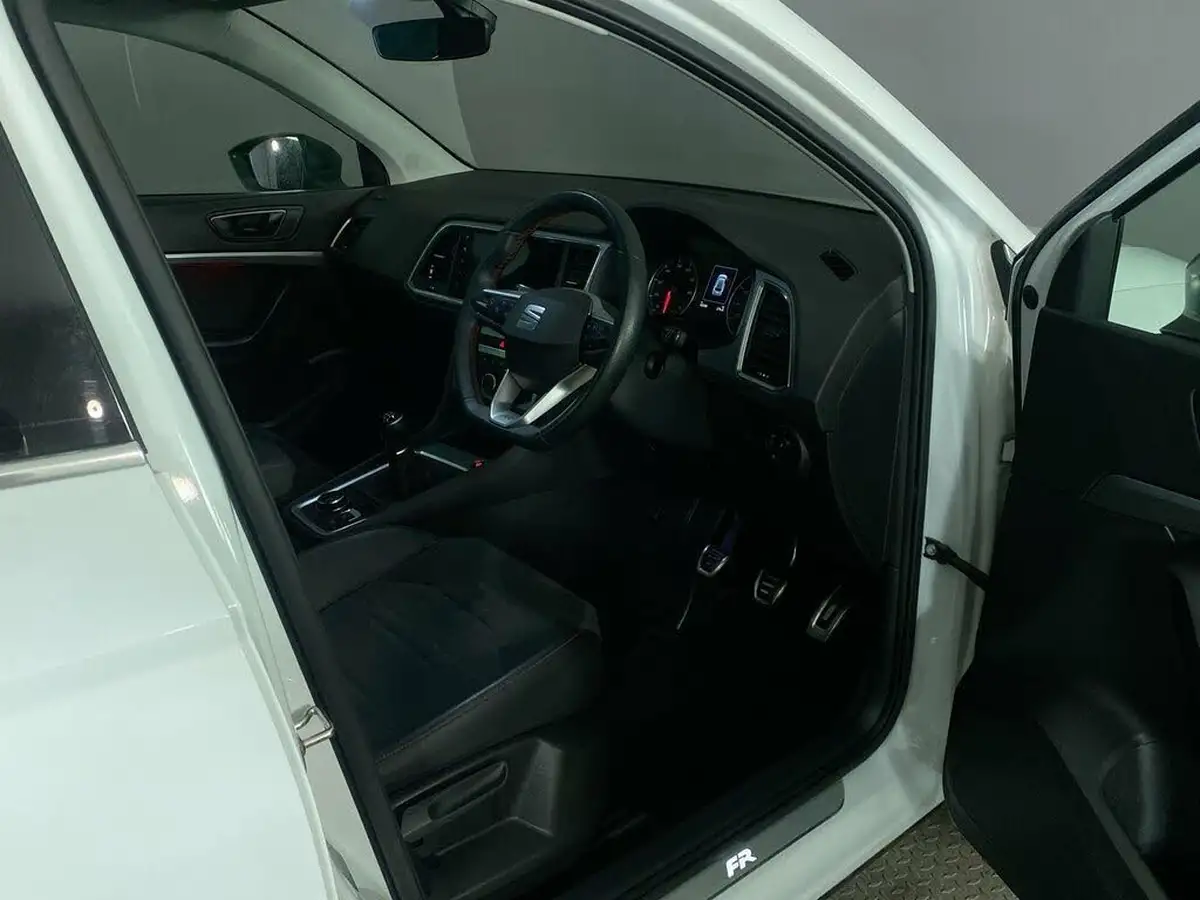 2023-seat-ateca-15-ecotsi-fr-big-14