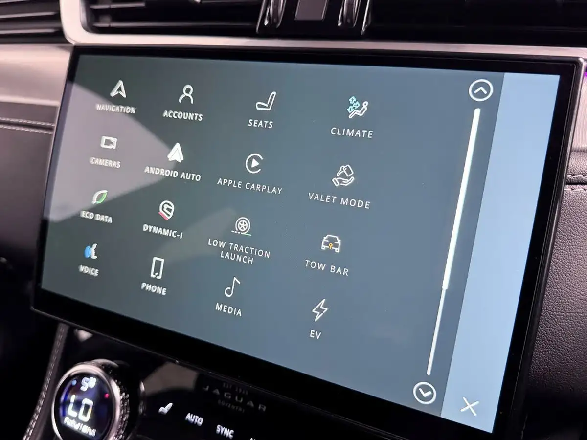 2022-jaguar-f-pace-20-p400e-r-dynamic-s-big-37