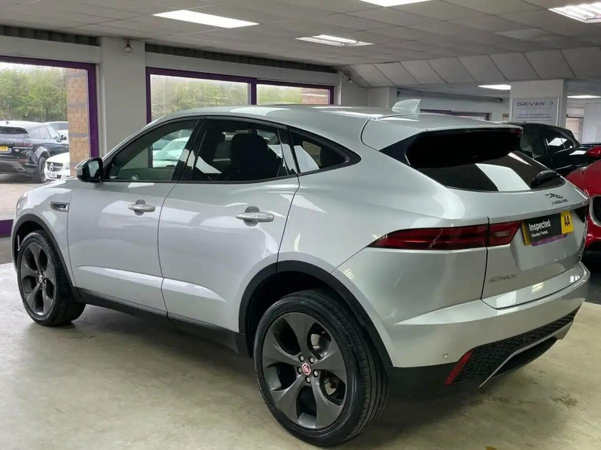 2019-jaguar-e-pace-20-i4d-hse-180ps-big-7