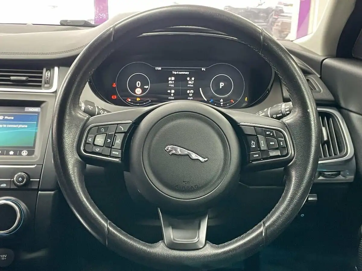 2019-jaguar-e-pace-20-i4d-hse-180ps-big-28
