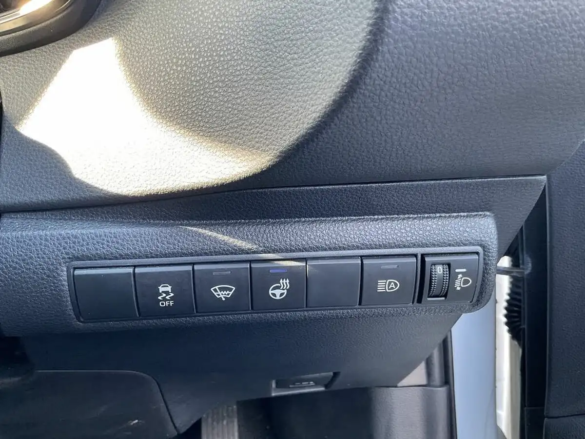 2022-suzuki-swace-18-sz-t-big-24