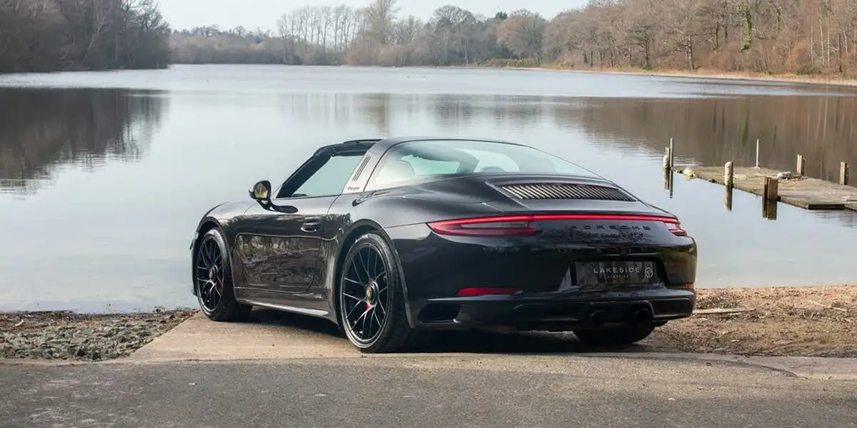 2018-porsche-911-30-targa-4-gts-450bhp-pdk-big-3