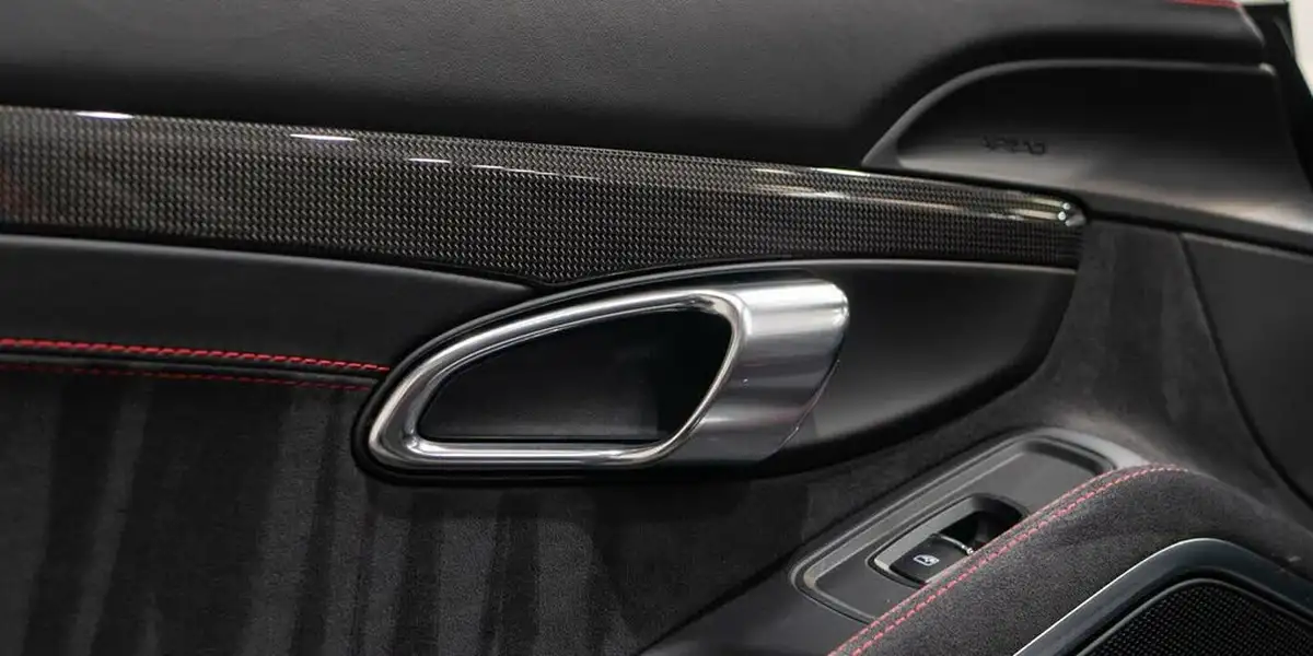 2018-porsche-911-30-targa-4-gts-450bhp-pdk-big-31