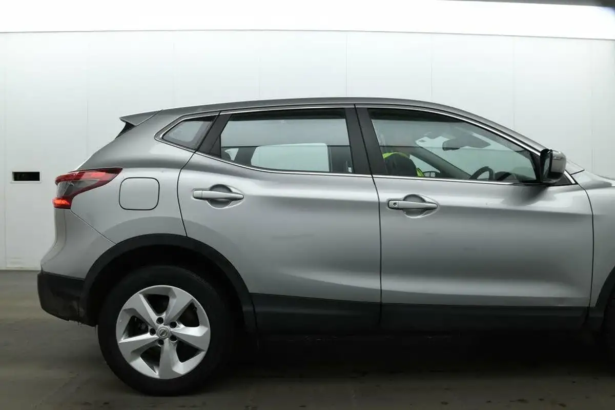 2019-nissan-qashqai-13-dig-t-acenta-premium-160ps-big-6