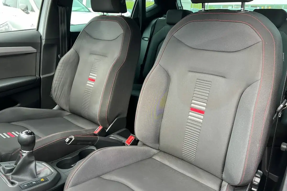 2020-seat-ibiza-10-tsi-fr-95ps-big-10