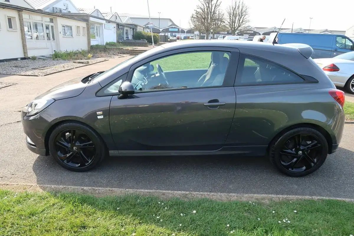 2015-vauxhall-corsa-12-limited-edition-3d-big-7