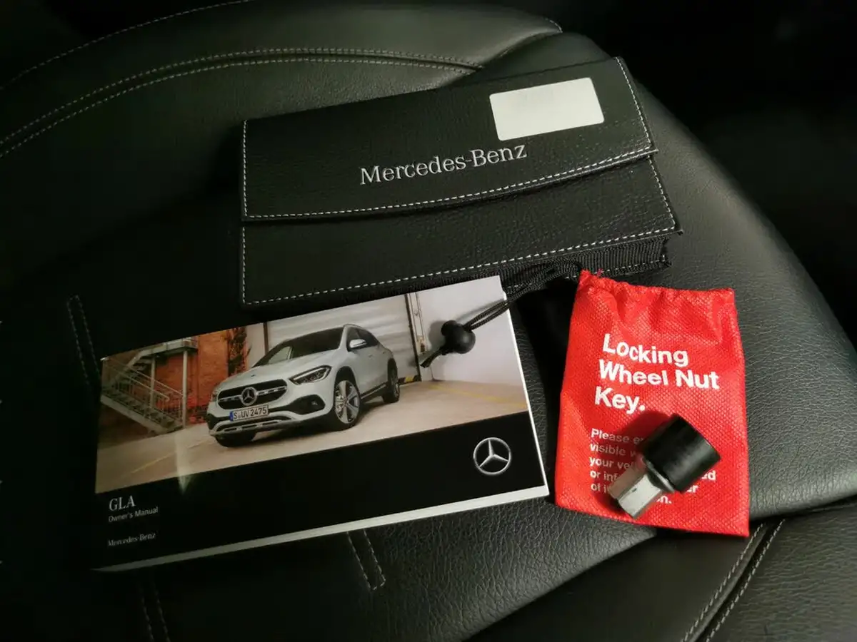 2021-mercedes-benz-gla-class-13-gla-250e-exclusive-edition-big-28