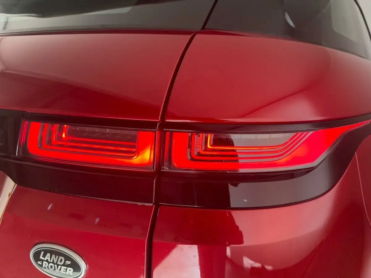 2019-land-rover-range-rover-evoque-20-p200-s-big-29
