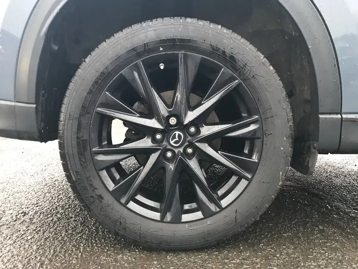 2021-mazda-cx-5-20-kuro-edition-big-11