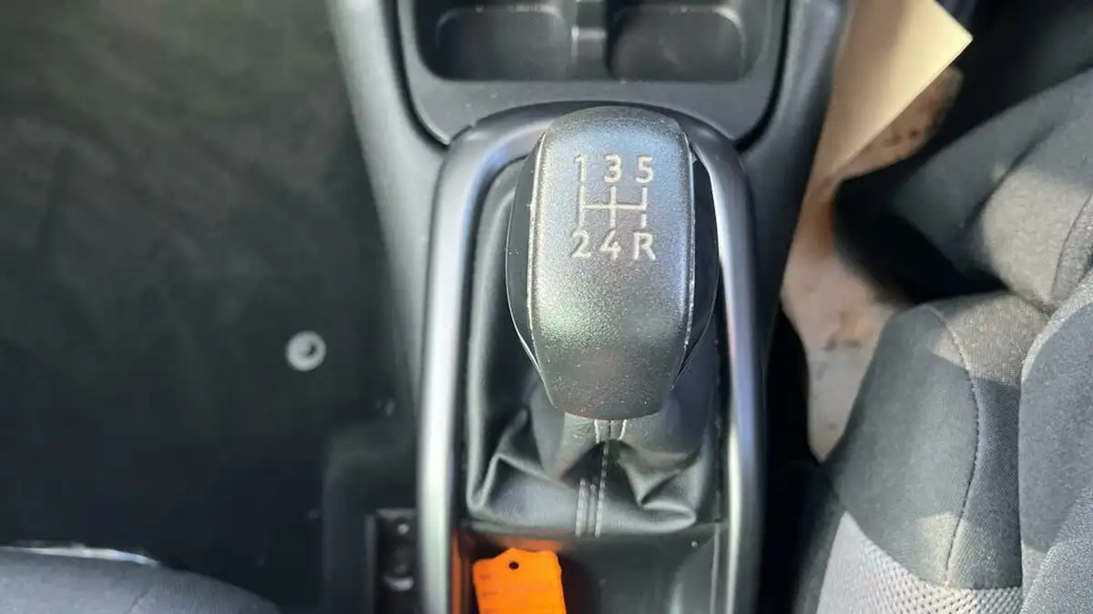 2018-citroen-c3-aircross-12-puretech-flair-110ps-ss-big-35
