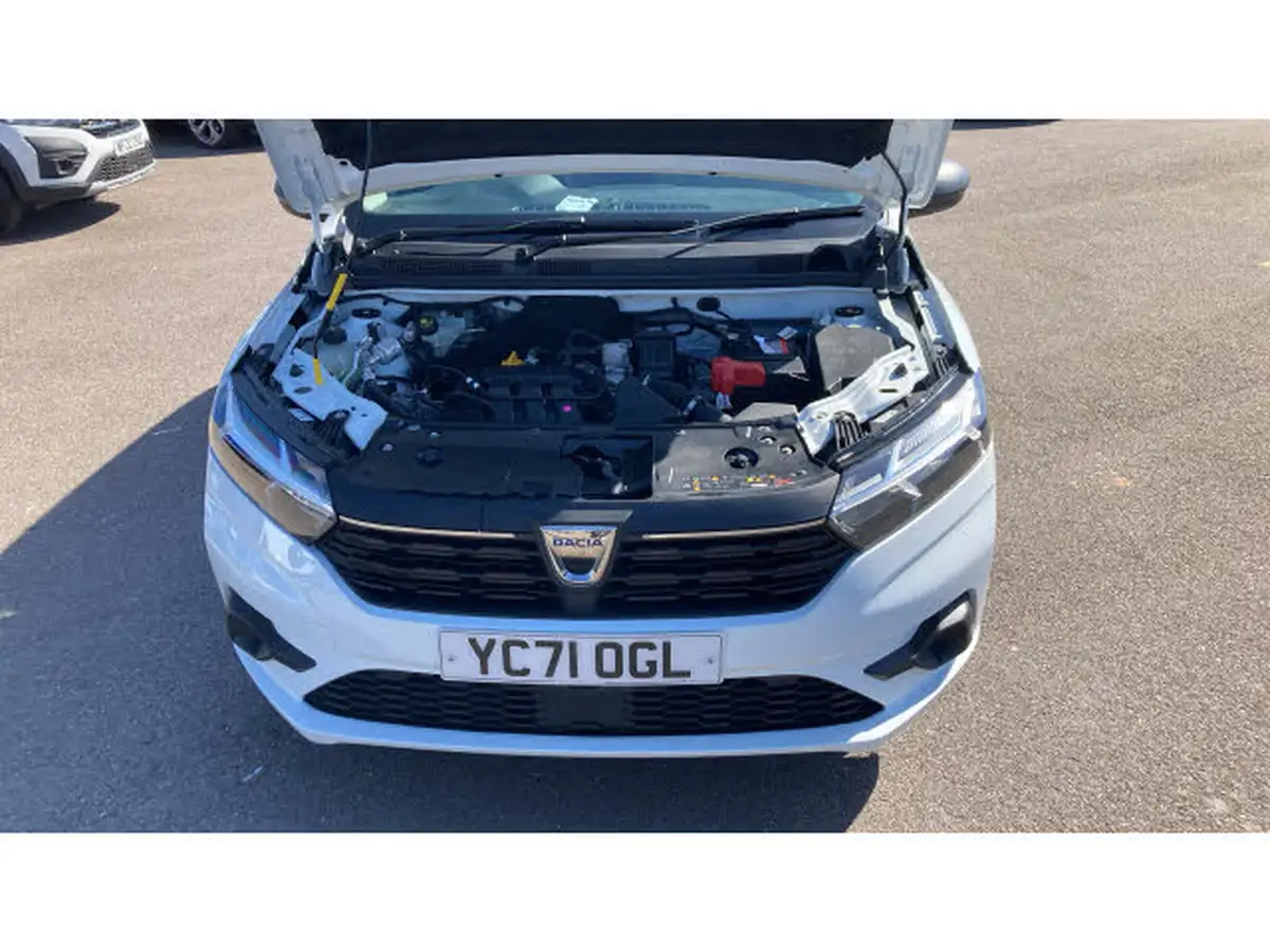 2021-dacia-sandero-10-sce-essential-big-7