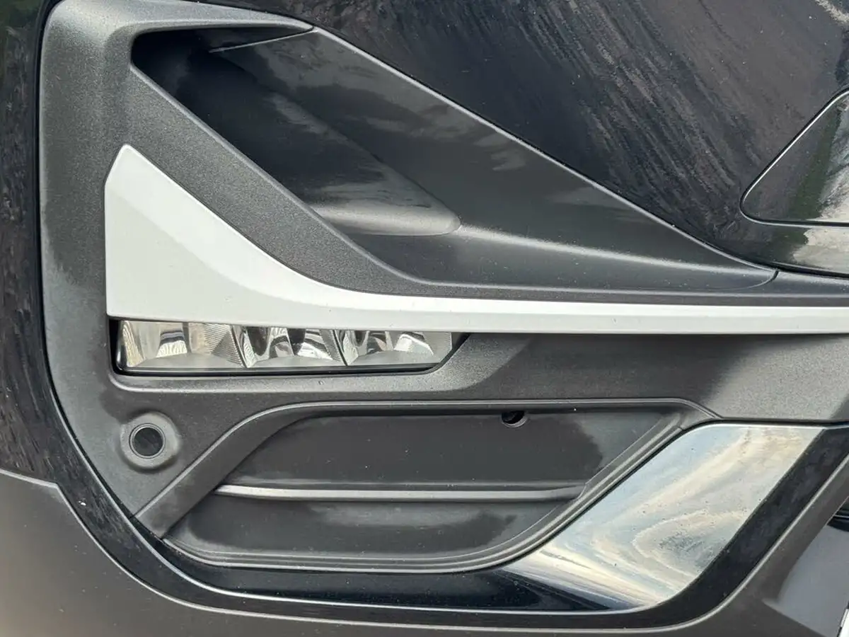 2020-bmw-x1-20-xdrive20i-xline-189bhp-big-24