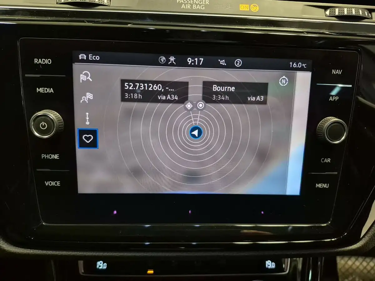 2020-volkswagen-touran-15-tsi-sel-dsg-big-22