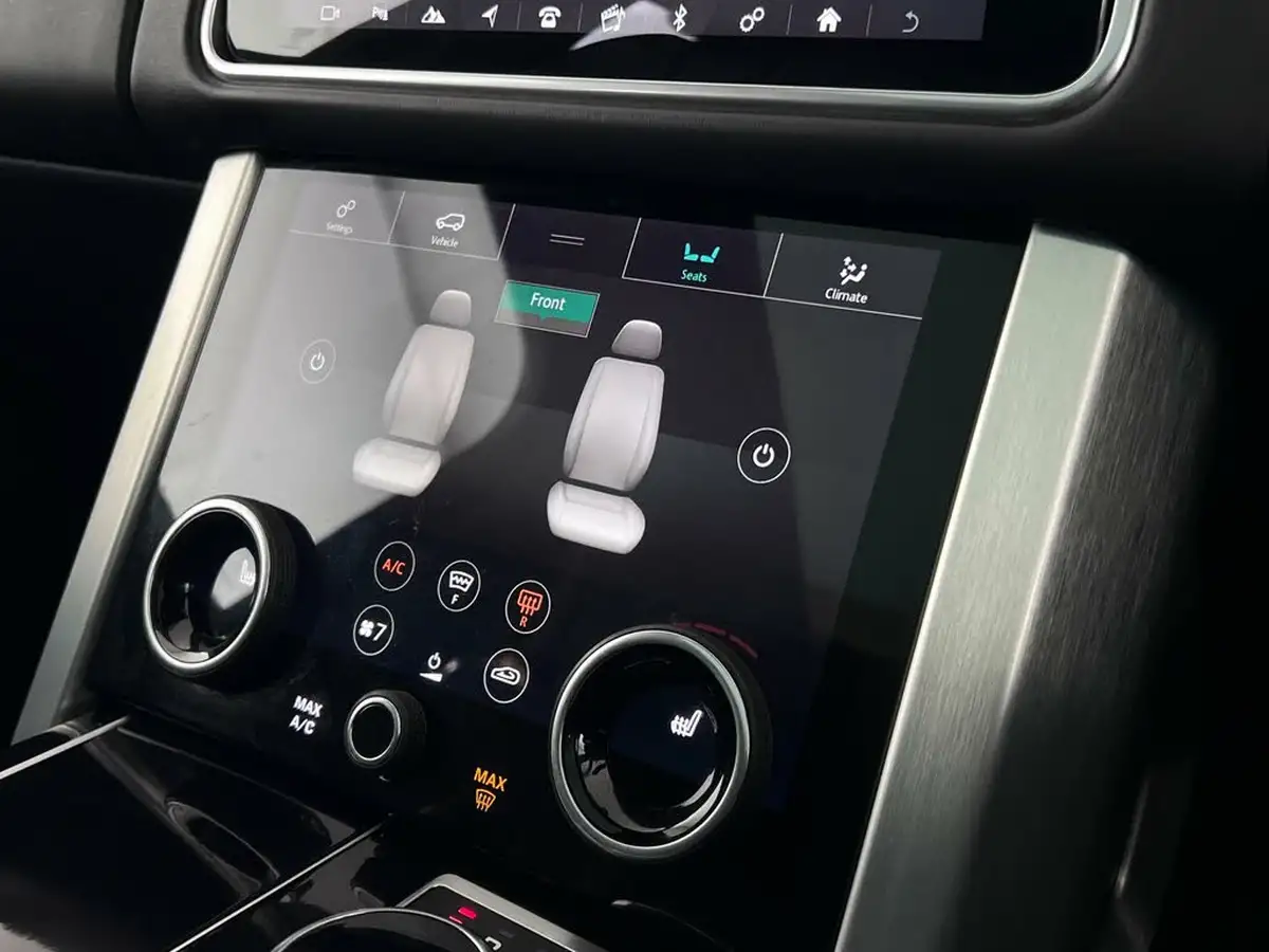2019-land-rover-range-rover-20-p400e-vogue-big-35