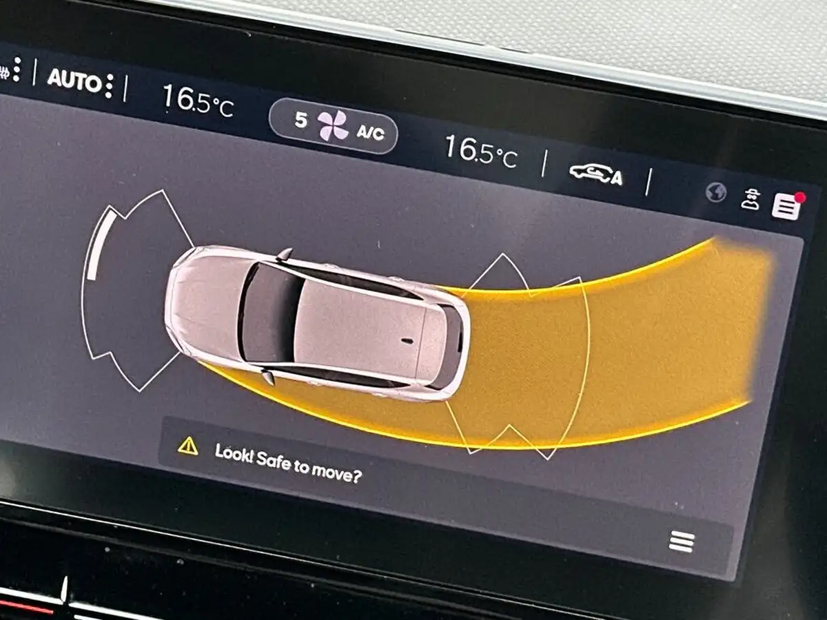 2022-seat-leon-big-21
