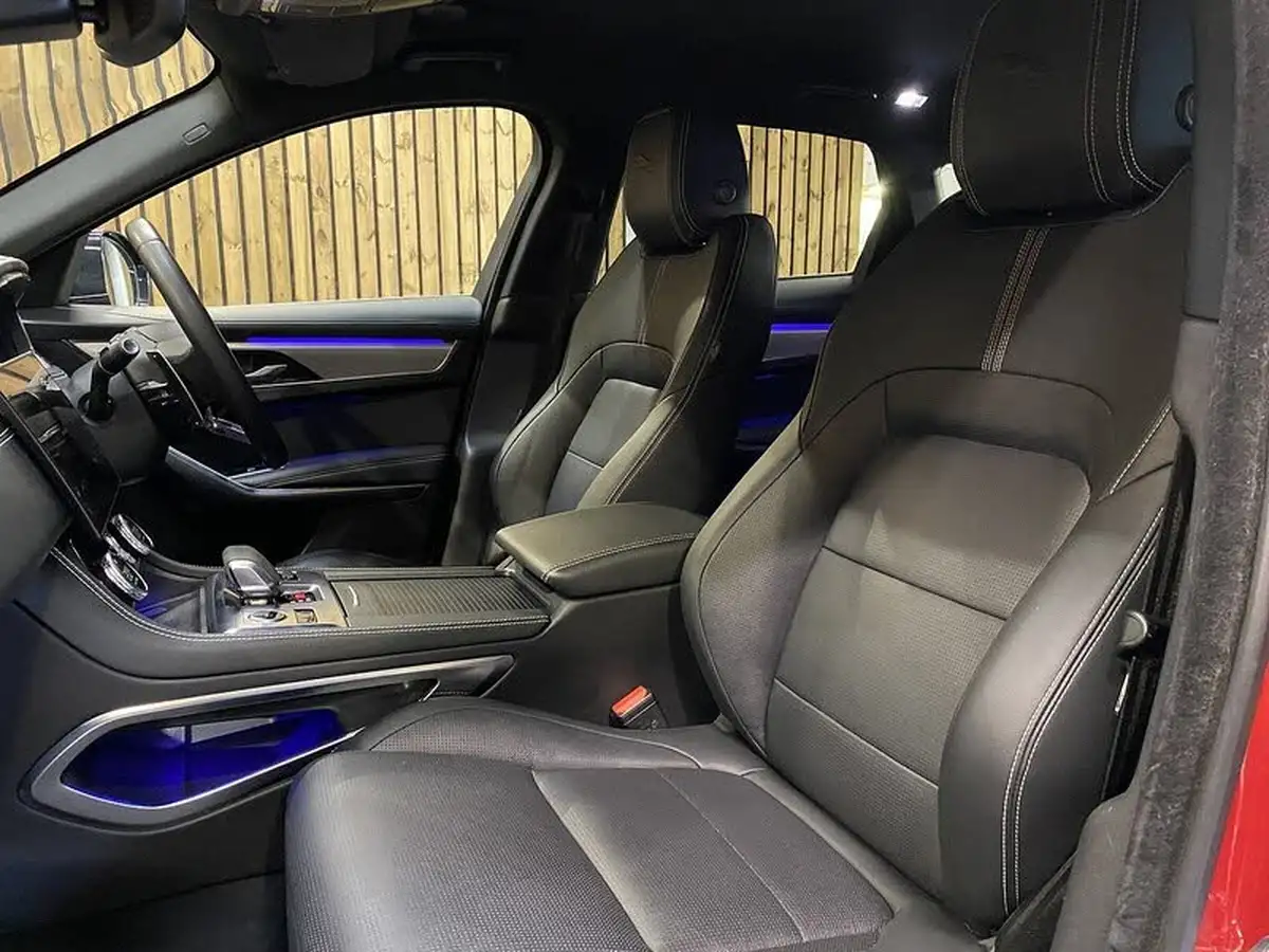 2023-jaguar-f-pace-20-d200-r-dynamic-s-big-3
