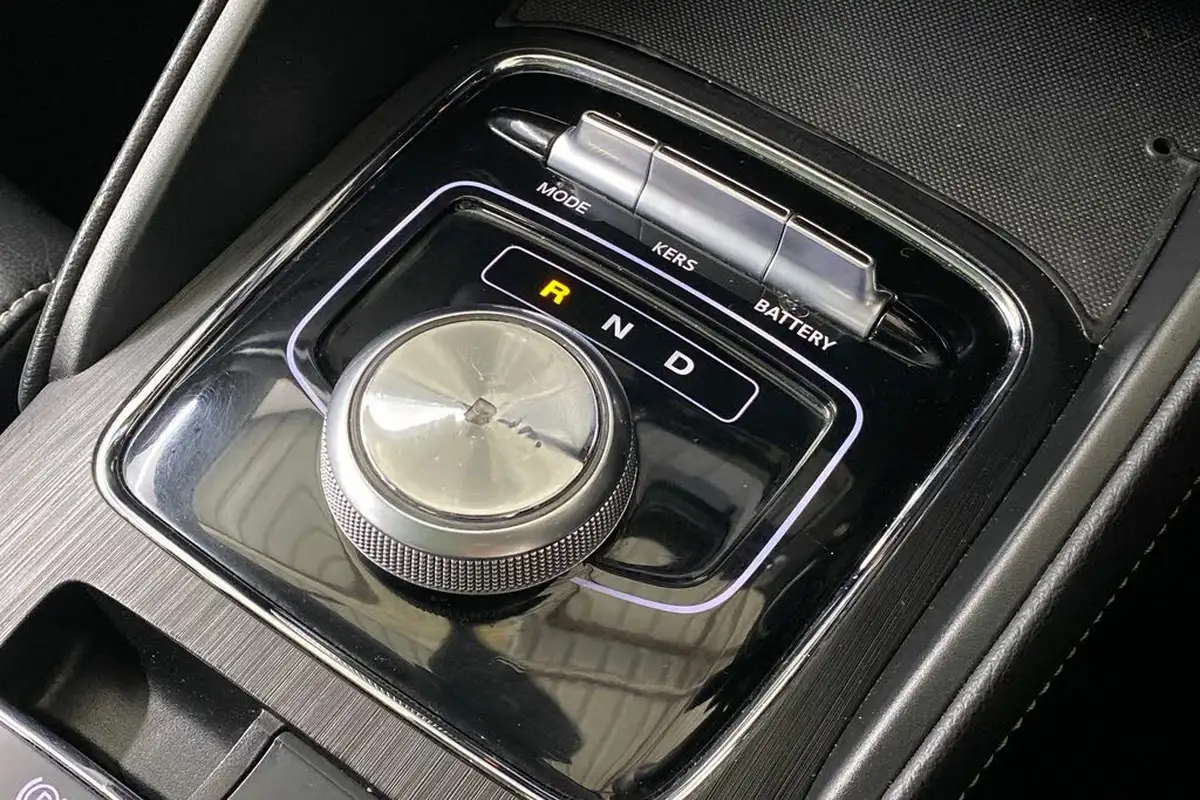 2021-mg-zs-suv-e-exclusive-ev-big-22