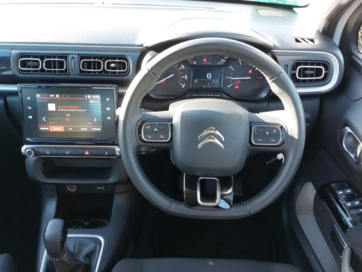 2020-citroen-c3-12-puretech-flair-83ps-big-6