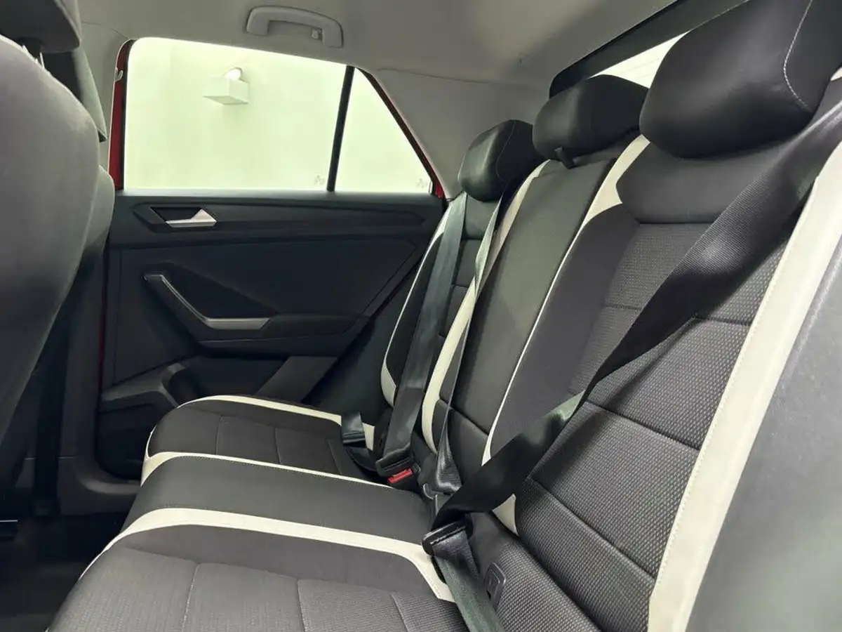 2018-volkswagen-t-roc-15-tsi-sel-ss-big-23