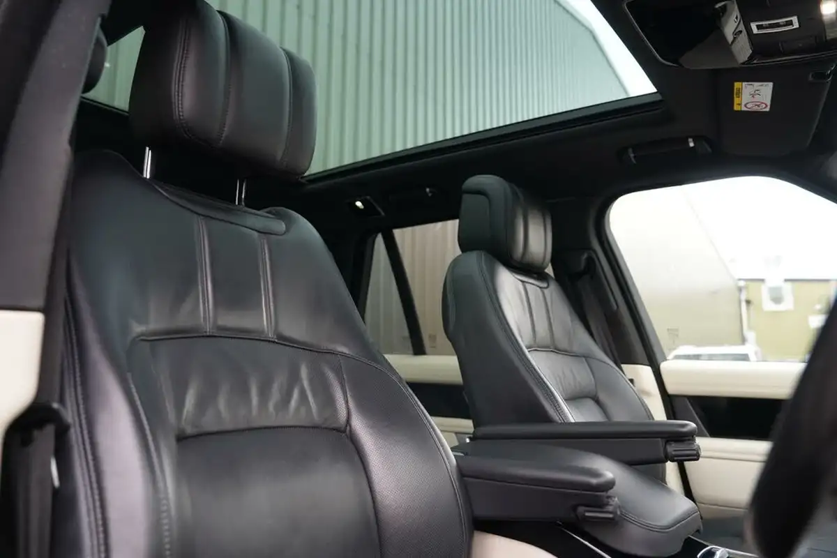 2020-land-rover-range-rover-44-sdv8-vogue-big-12