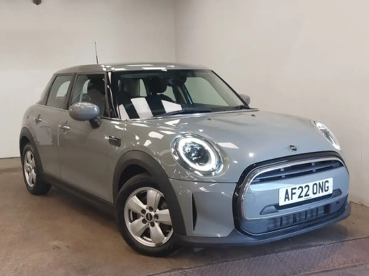 2022-mini-cooper-15-cooper-classic-hatchback-5d-big-0