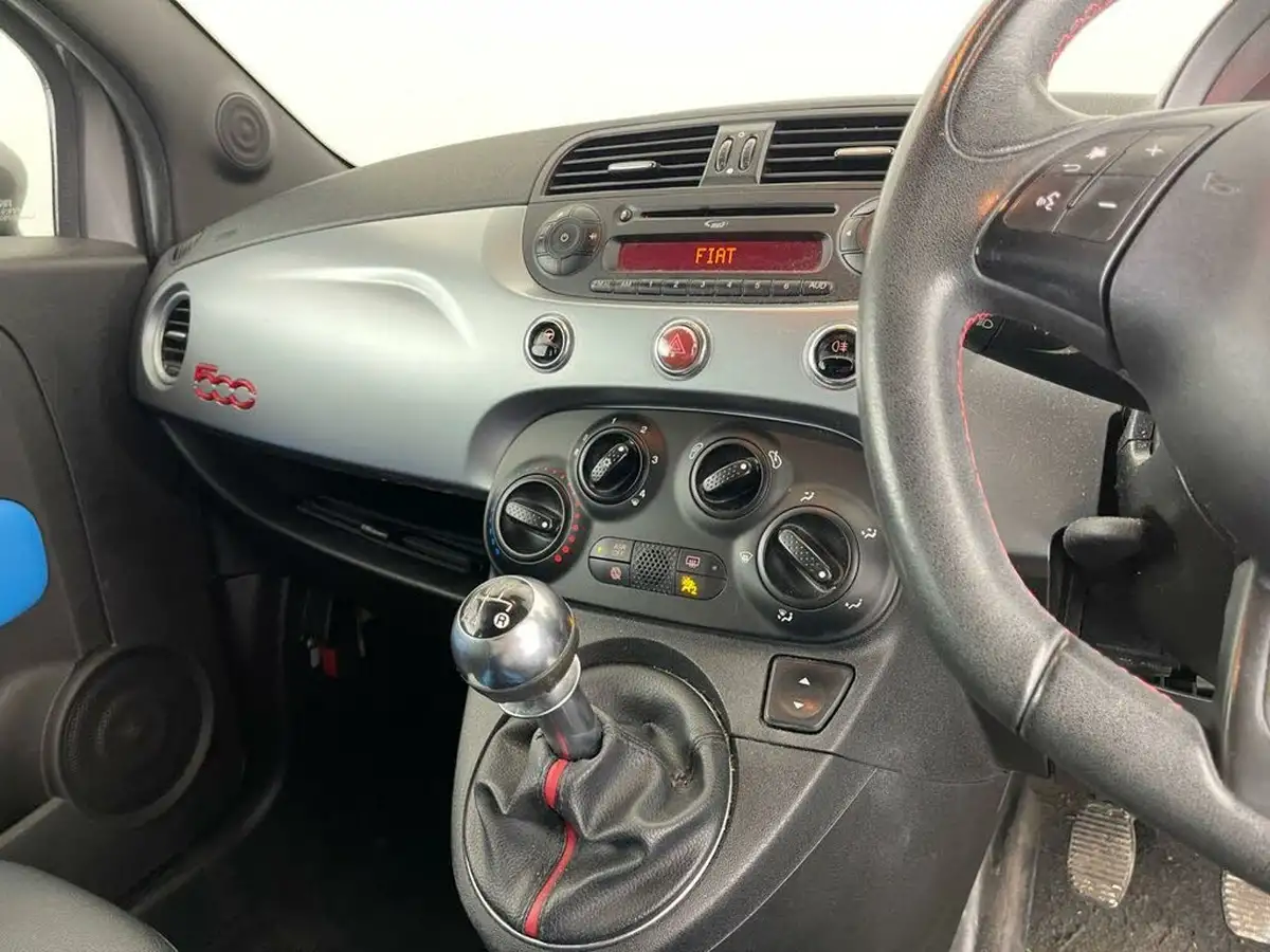 2015-fiat-500-12-s-big-11