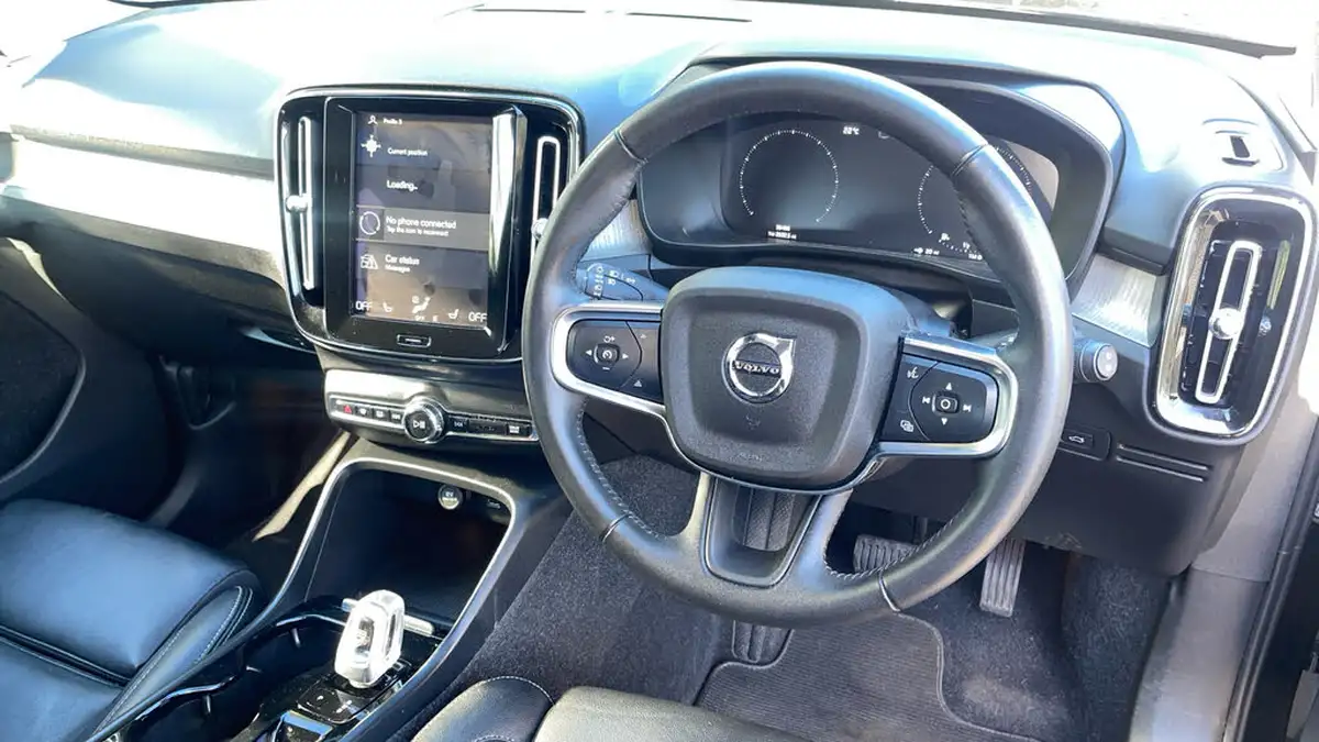 2020-volvo-xc40-20-b4-inscription-pro-big-8