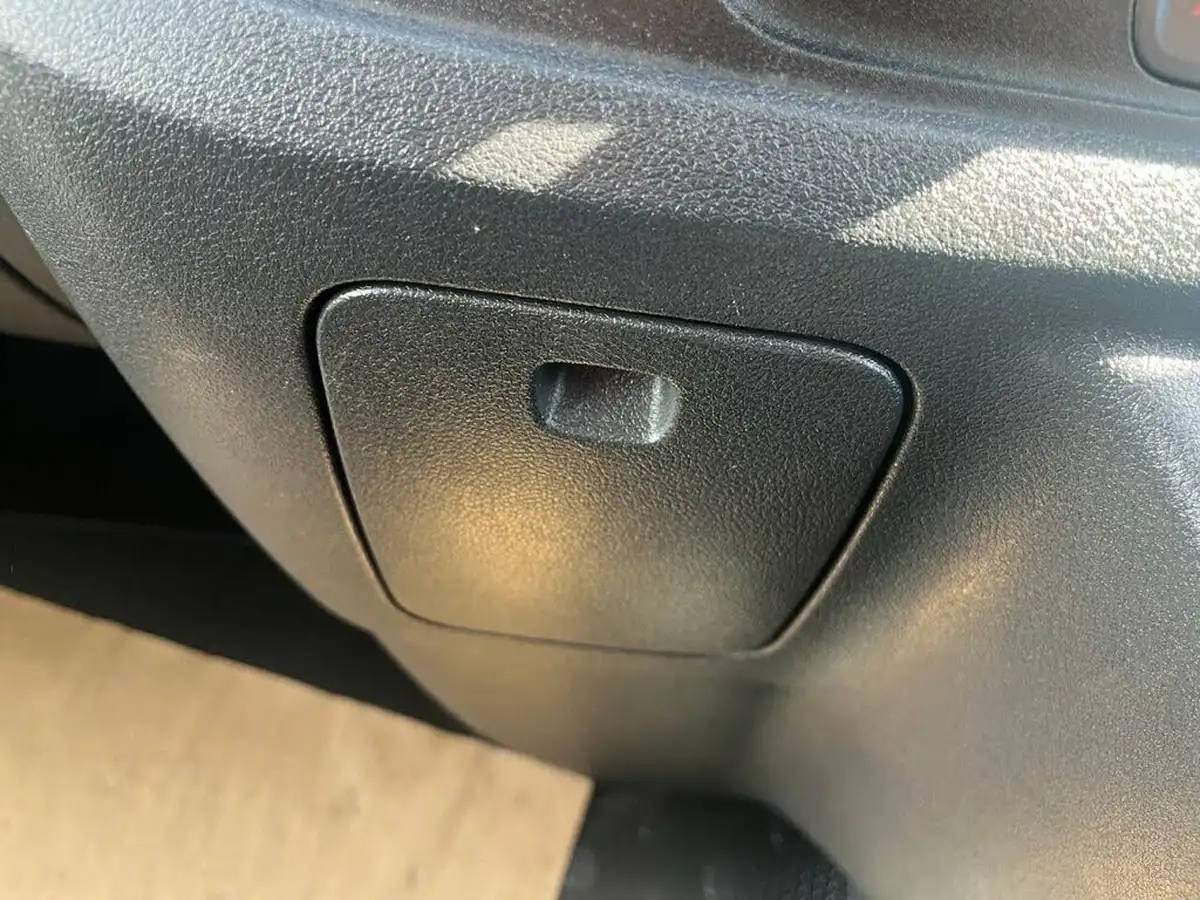 2021-renault-trafic-20dci-ll30-energy-120-business-panel-big-25