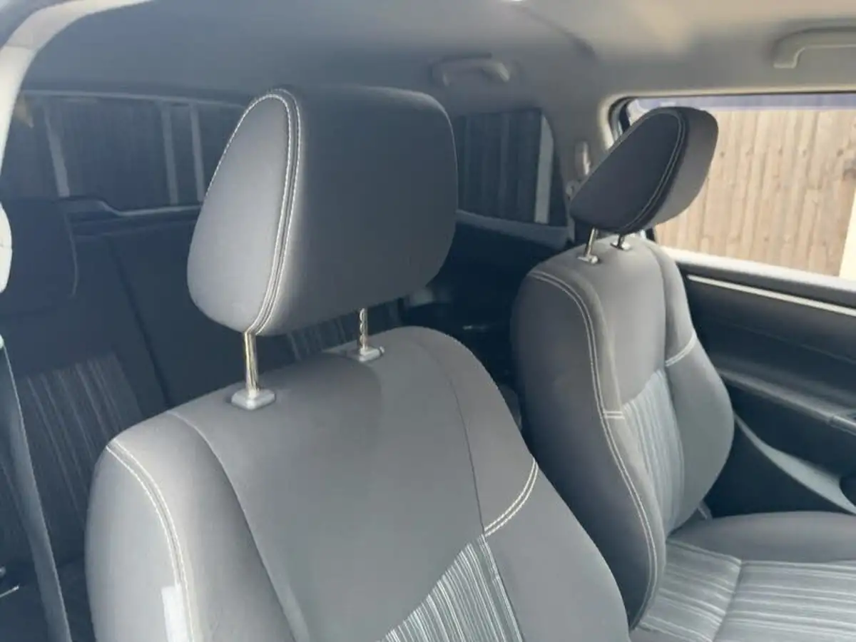 2016-suzuki-swift-12-sz-l-3d-big-34