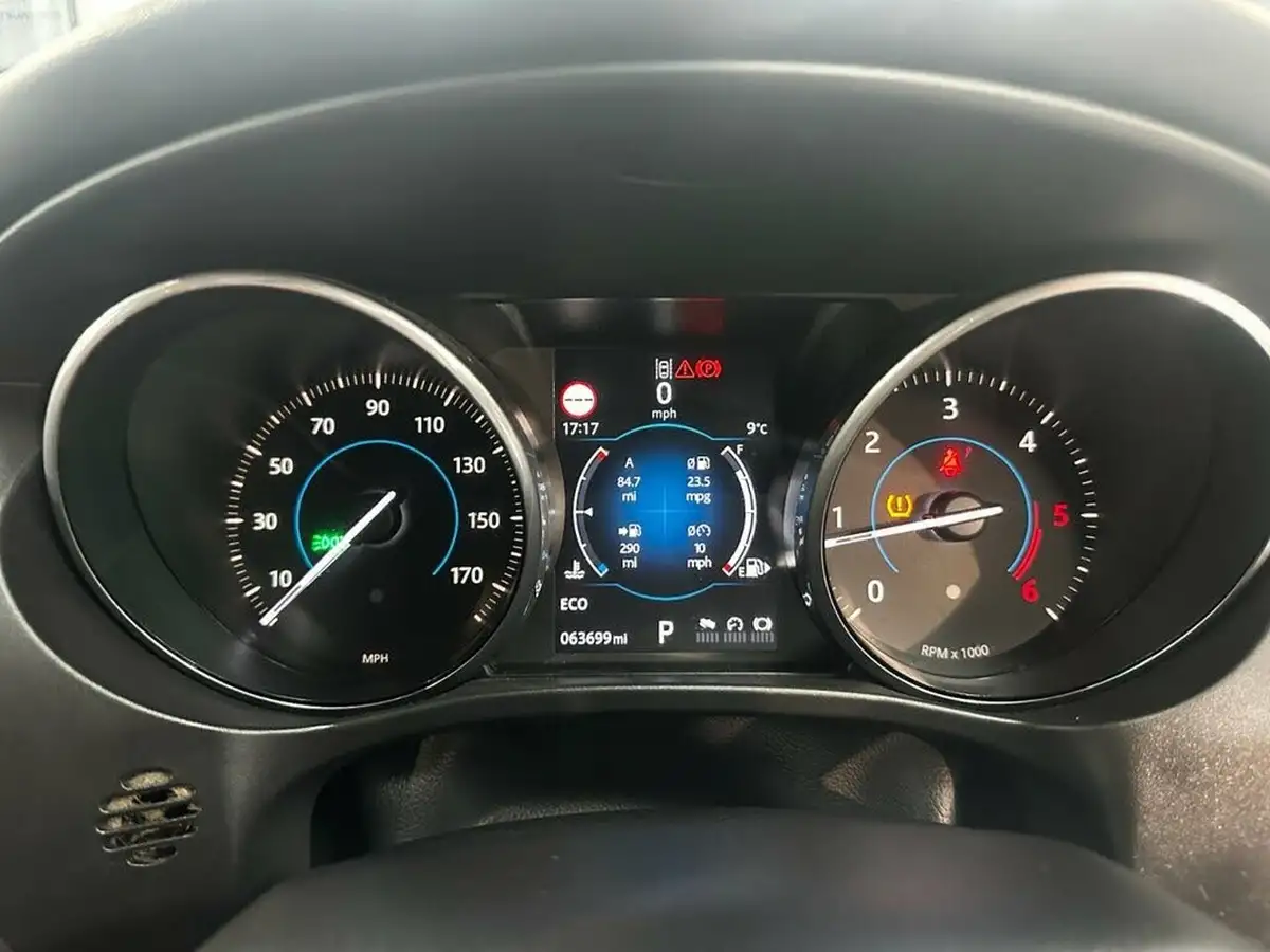 2016-jaguar-f-pace-20-i4d-r-sport-awd-auto-big-43