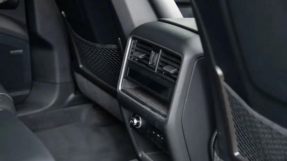 2024-porsche-cayenne-30-v6-353ps-station-wagon-big-40