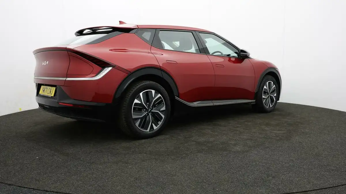 2022-kia-ev6-e-air-big-24