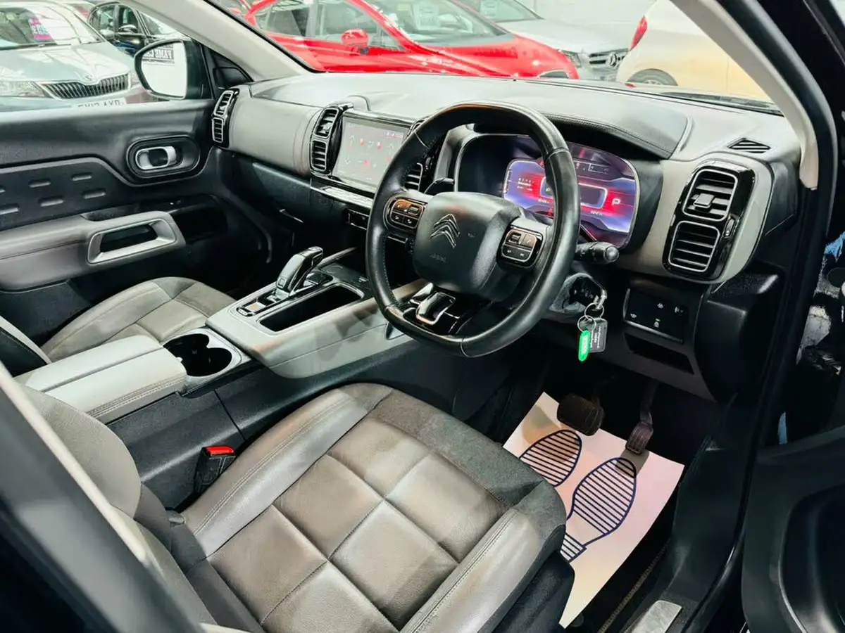 2019-citroen-c5-aircross-16-puretech-flair-big-8