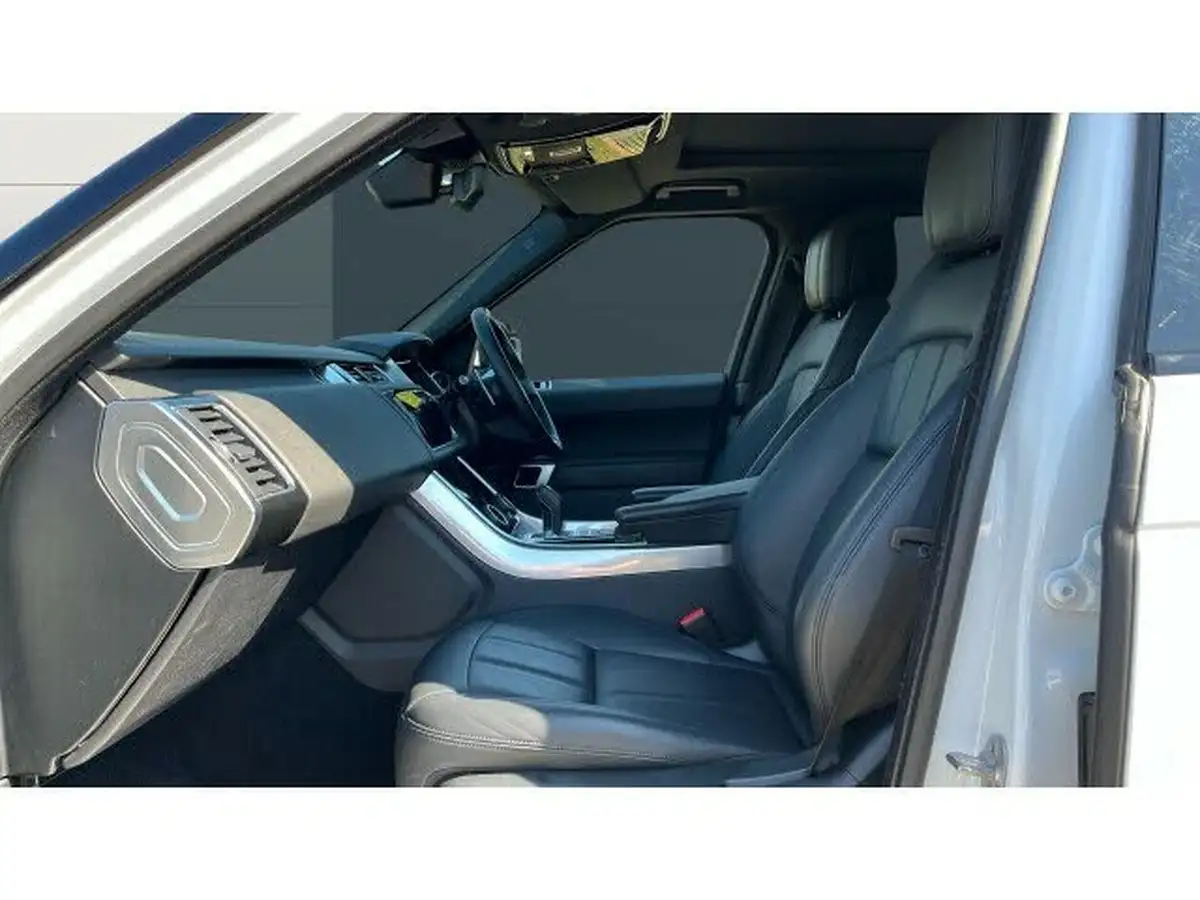 2022-land-rover-range-rover-sport-30-d300-hse-silver-big-2