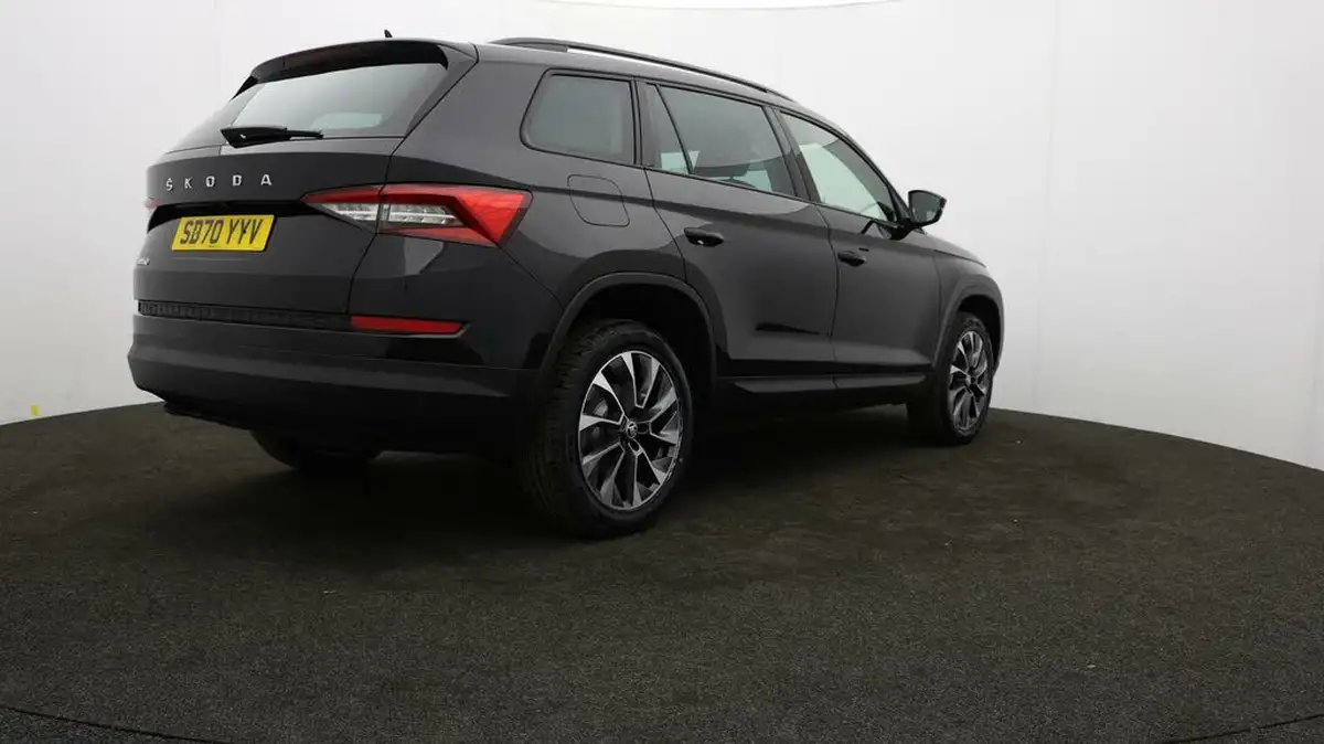 2020-skoda-kodiaq-15-tsi-se-drive-big-77