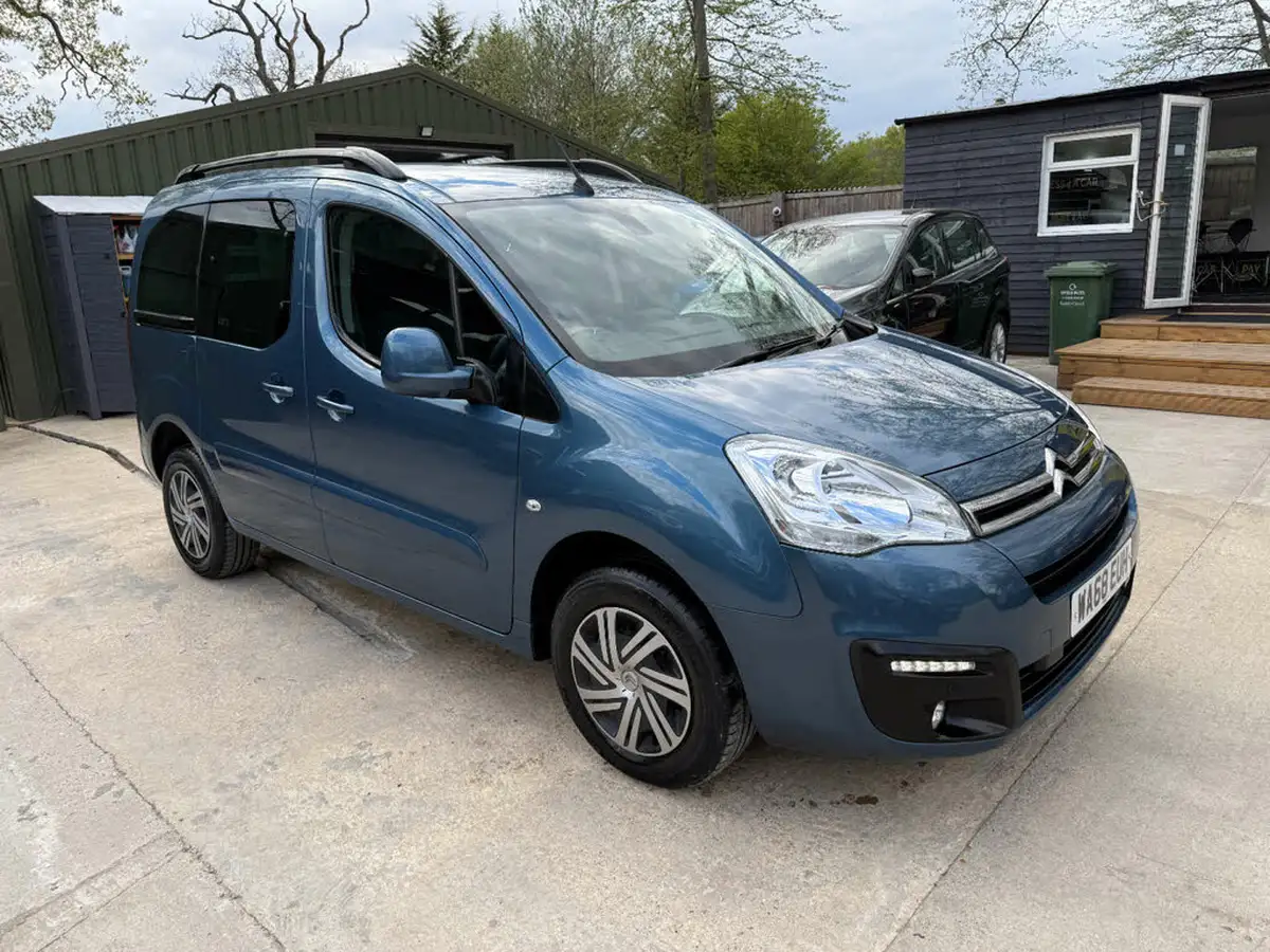 2018-citroen-berlingo-16bluehdi-multispace-flair-100bhp-ss-etg6-big-10