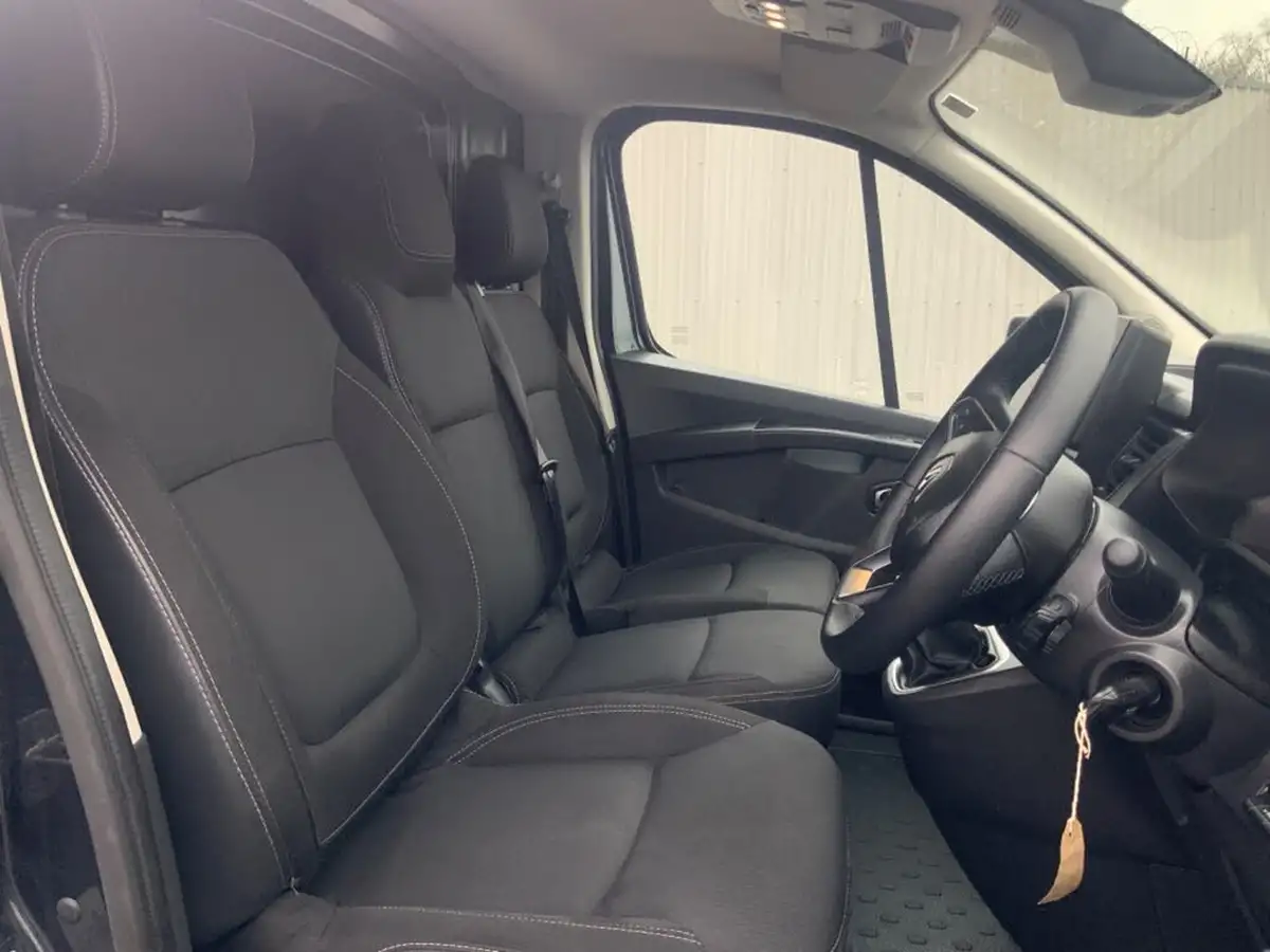 2023-renault-trafic-20dci-sl28-170-sport-edc-auto-big-19