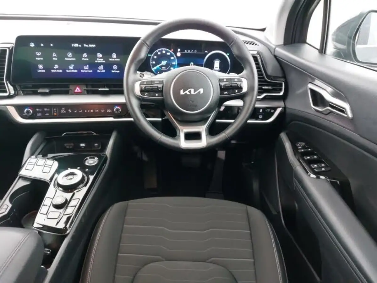 2024-kia-sportage-16-t-gdi-3-207bhp-hev-auto-big-6