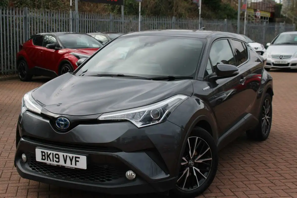 2019-toyota-c-hr-18-vvt-i-excel-big-18
