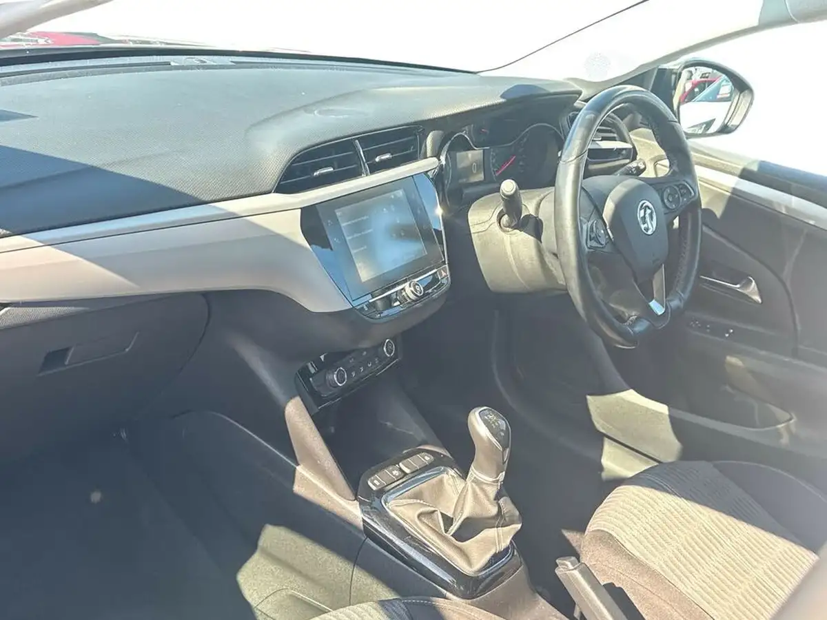 2019-vauxhall-corsa-12i-se-big-9