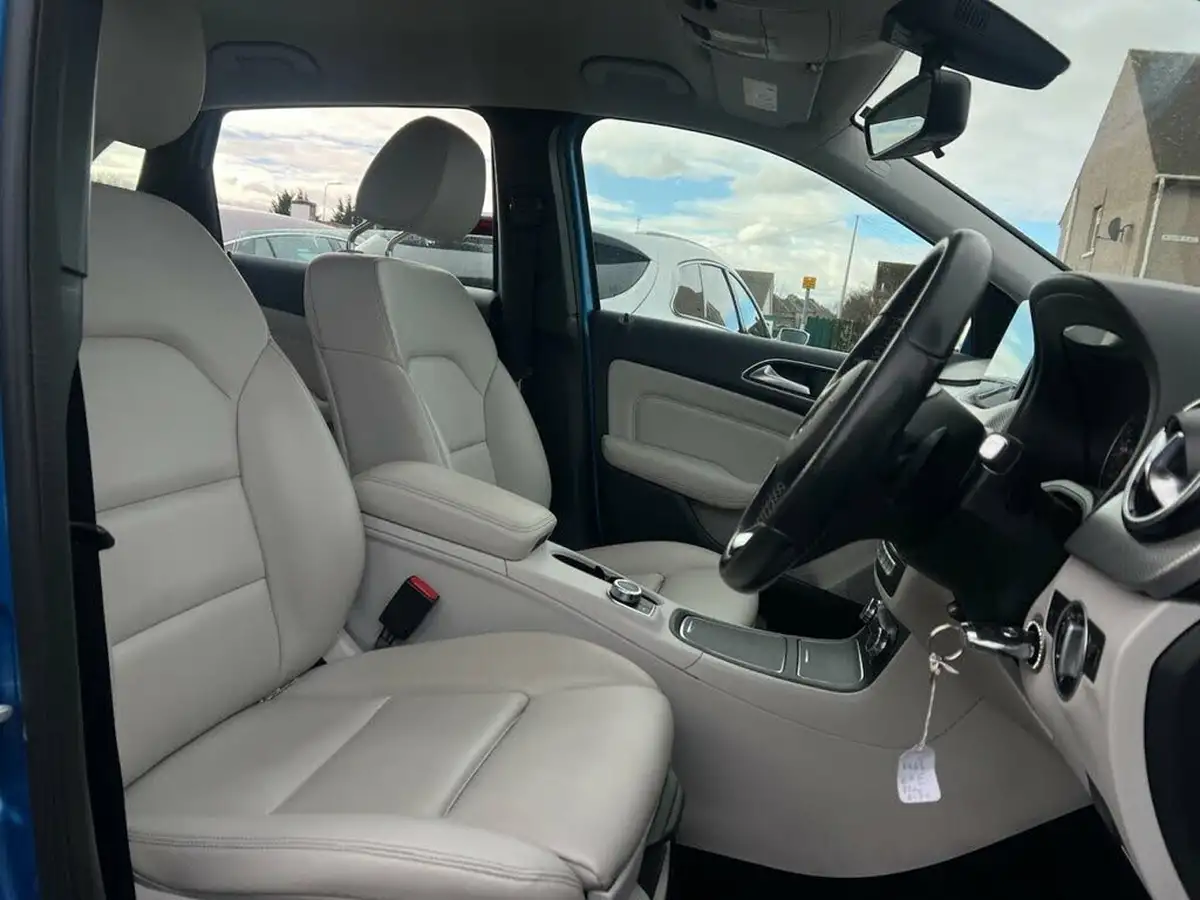 2017-mercedes-benz-b-class-15d-b180-sport-executive-7g-dct-big-7