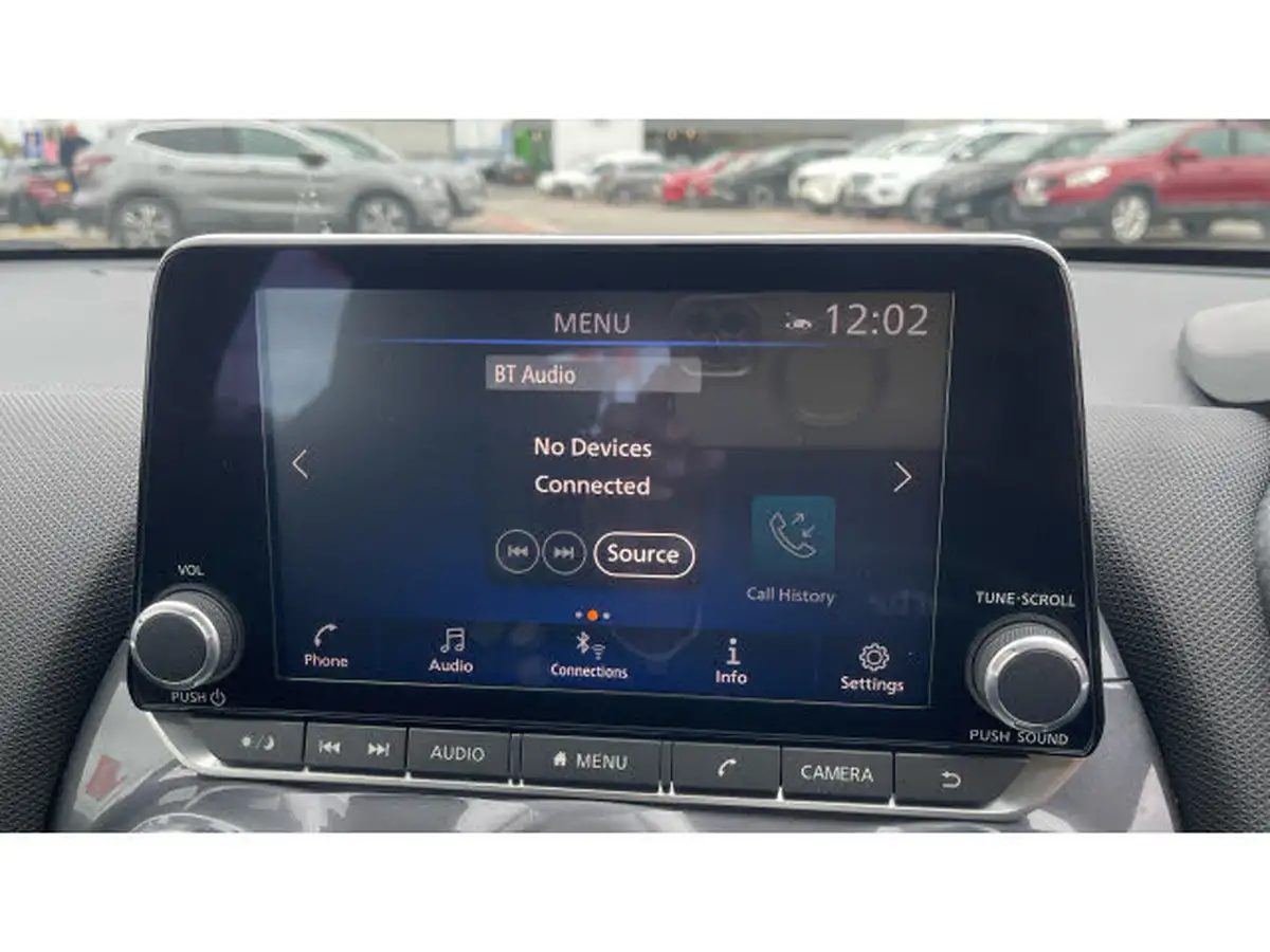 2023-nissan-juke-10-dig-t-acenta-dct-big-11