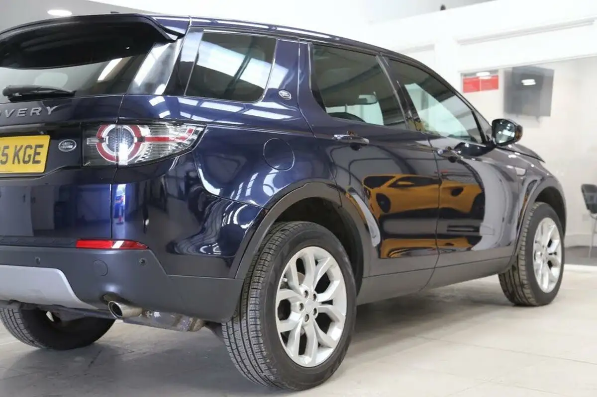 2015-land-rover-discovery-sport-20td4-hse-180ps-auto-big-17