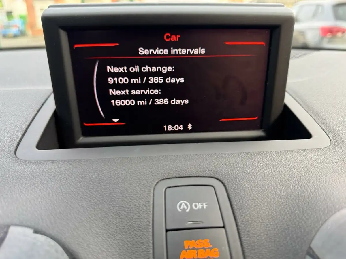 2013-audi-a1-16td-s-line-hatchback-3d-big-35