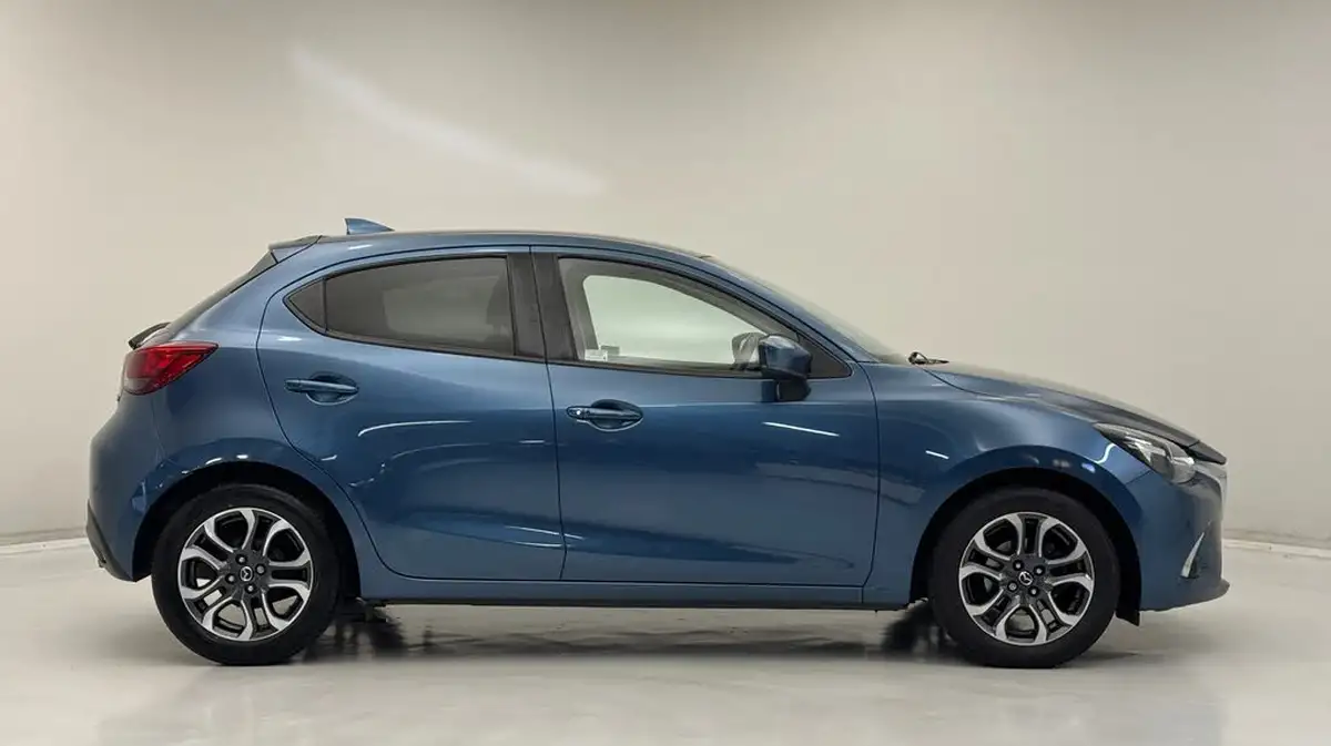 2019-mazda-mazda2-15-sport-nav-big-1